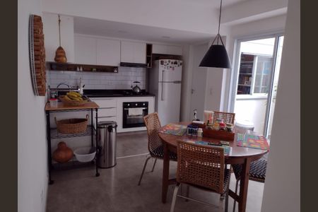 Casa à venda com 116m², 3 quartos e 2 vagasCozinha