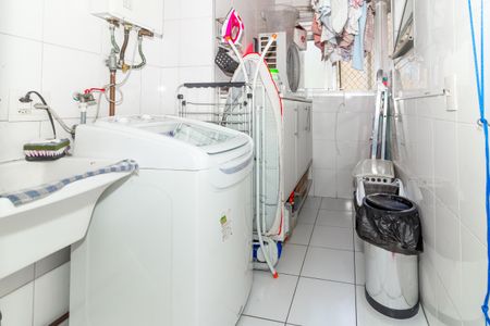 Apartamento à venda com 70m², 3 quartos e 1 vagaÁrea de Serviço