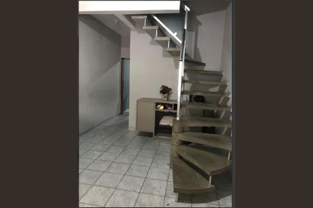 Casa para alugar com 3 quartos, 125m² em Jardim Angelica, Guarulhos