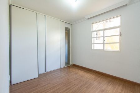 Apartamento à venda com 110m², 2 quartos e 1 vagaSuíte
