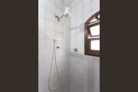 Casa para alugar com 345m², 4 quartos e 4 vagas Casa para alugar com 345m², 4 quartos e 4 vagasBanheiro 2