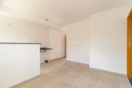 Sala de apartamento à venda com 2 quartos, 47m² em Vila Bertioga, São Paulo