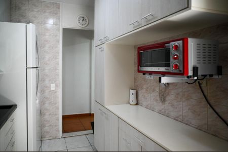 Apartamento à venda com 69m², 2 quartos e 1 vaga Apartamento à venda com 69m², 2 quartos e 1 vagaCozinha e Área de Serviço