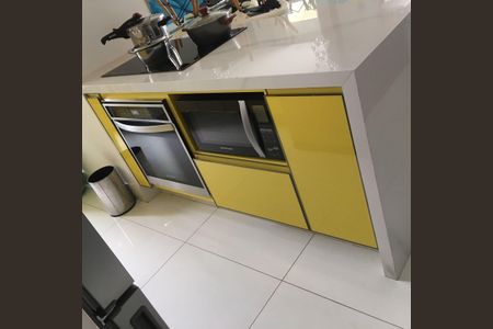 Apartamento à venda com 48m², 2 quartos e 1 vagaCozinha