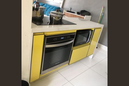 Apartamento à venda com 48m², 2 quartos e 1 vagaCozinha