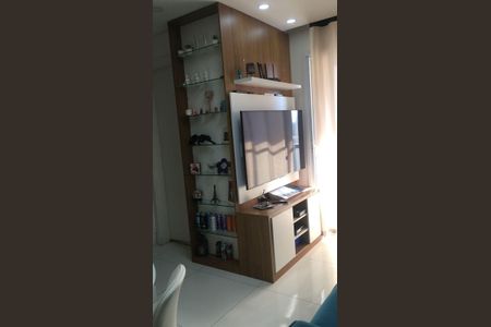 Sala de apartamento à venda com 2 quartos, 48m² em Santa Maria, Osasco