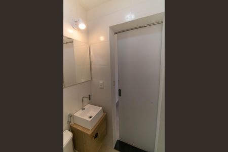 Apartamento à venda com 99m², 2 quartos e sem vaga Apartamento à venda com 99m², 2 quartos e sem vagaBanheiro da Suíte