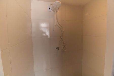 Apartamento à venda com 99m², 2 quartos e sem vaga Apartamento à venda com 99m², 2 quartos e sem vagaBanheiro de Serviço