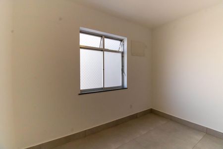 Apartamento à venda com 99m², 2 quartos e sem vaga Apartamento à venda com 99m², 2 quartos e sem vagaQuarto