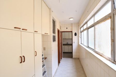 Apartamento para alugar com 165m², 3 quartos e 2 vagasÁrea de Serviço