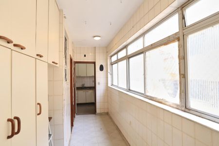 Apartamento para alugar com 165m², 3 quartos e 2 vagasÁrea de Serviço
