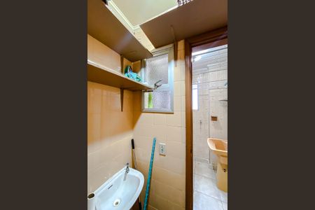 Apartamento para alugar com 79m², 2 quartos e sem vagaBanheiro de serviço