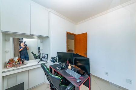 Apartamento à venda com 66m², 2 quartos e 1 vagaQuarto 2