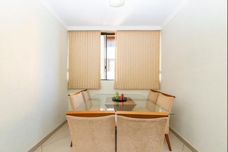 Apartamento à venda com 66m², 2 quartos e 1 vagaSala