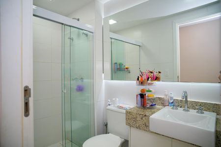 Apartamento à venda com 78m², 2 quartos e 1 vagaBanheiro Social