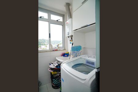 Apartamento à venda com 78m², 2 quartos e 1 vagaÁrea de Serviço