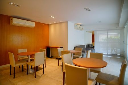 Apartamento à venda com 78m², 2 quartos e 1 vagaÁrea comum - Salão de festas