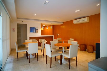 Apartamento à venda com 78m², 2 quartos e 1 vagaÁrea comum - Salão de festas