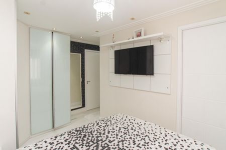 Apartamento à venda com 97m², 2 quartos e 2 vagas Apartamento à venda com 97m², 2 quartos e 2 vagasSuíte