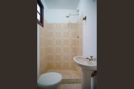 Casa à venda com 380m², 4 quartos e 3 vagasBanheiro da Suíte 1