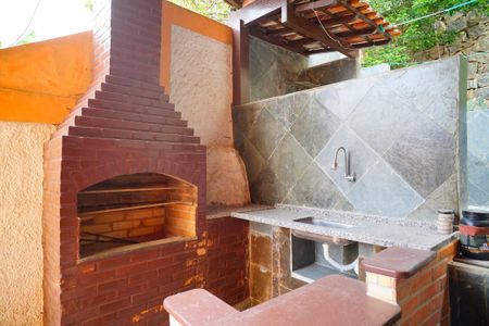 Casa à venda com 380m², 4 quartos e 3 vagasÁrea comum - Churrasqueira