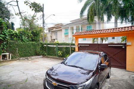 Casa à venda com 380m², 4 quartos e 3 vagasGaragem