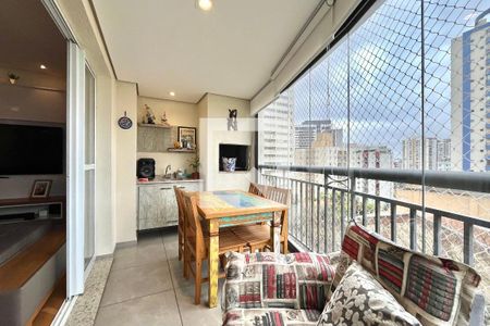 Apartamento à venda com 112m², 3 quartos e 2 vagas Apartamento à venda com 112m², 3 quartos e 2 vagasVaranda da Sala