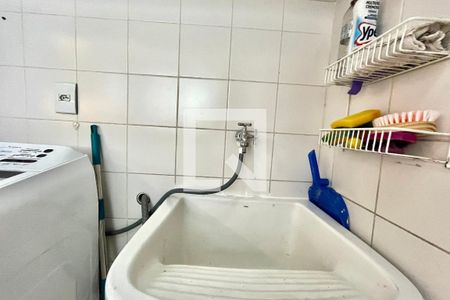 Apartamento à venda com 112m², 3 quartos e 2 vagas Apartamento à venda com 112m², 3 quartos e 2 vagasÁrea de Serviço