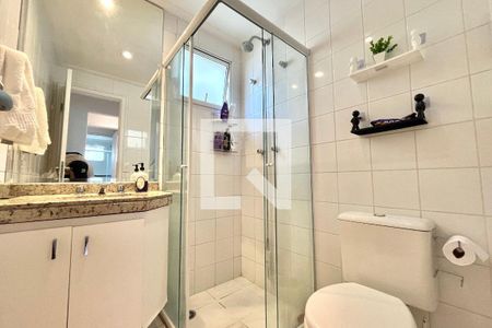 Apartamento à venda com 112m², 3 quartos e 2 vagas Apartamento à venda com 112m², 3 quartos e 2 vagasBanheiro Social