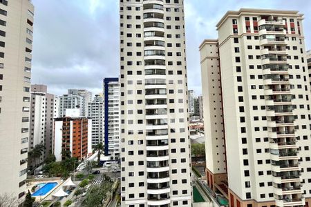 Apartamento à venda com 112m², 3 quartos e 2 vagas Apartamento à venda com 112m², 3 quartos e 2 vagasVista do Quarto 2