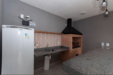 Apartamento para alugar com 39m², 2 quartos e sem vagaÁrea comum - Churrasqueira