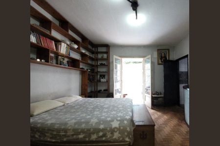 Casa para alugar com 280m², 4 quartos e 1 vaga