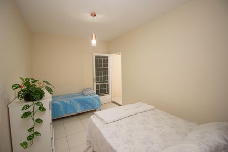 Casa à venda com 360m², 4 quartos e 4 vagasQuarto 2