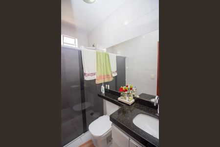 Casa à venda com 360m², 4 quartos e 4 vagasBanheiro da Suíte