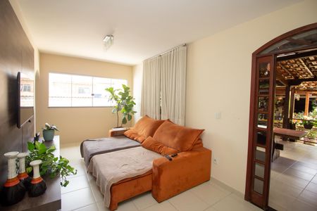 Sala 1 de casa à venda com 4 quartos, 360m² em Jardim do Lago, Contagem