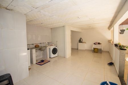 Casa à venda com 360m², 4 quartos e 4 vagasÁrea de Serviço