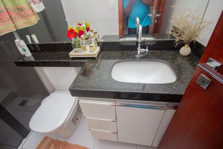 Casa à venda com 360m², 4 quartos e 4 vagasBanheiro da Suíte