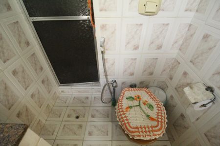 Casa à venda com 599m², 6 quartos e 6 vagasBanheiro da suíte 2