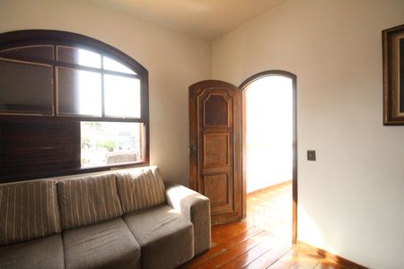 Casa à venda com 599m², 6 quartos e 6 vagasSala 3