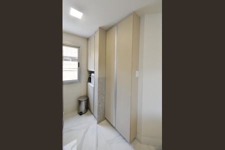 Apartamento à venda com 136m², 2 quartos e 2 vagas Apartamento à venda com 136m², 2 quartos e 2 vagasCozinha