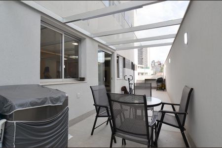 Apartamento à venda com 136m², 2 quartos e 2 vagas Apartamento à venda com 136m², 2 quartos e 2 vagasÁrea Privativa