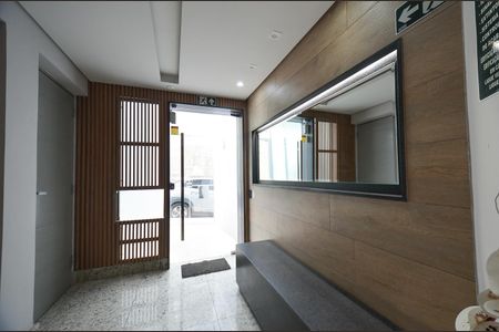 Apartamento à venda com 136m², 2 quartos e 2 vagas Apartamento à venda com 136m², 2 quartos e 2 vagasHall de entrada