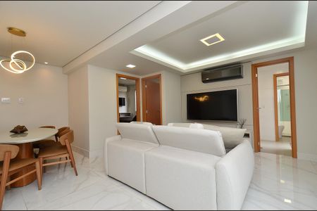 Sala  de apartamento à venda com 2 quartos, 136m² em Santo Antônio, Belo Horizonte