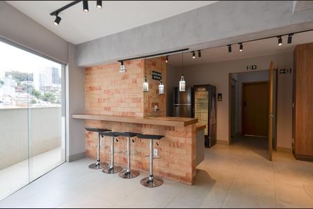 Apartamento à venda com 136m², 2 quartos e 2 vagas Apartamento à venda com 136m², 2 quartos e 2 vagasÁrea comum - Salão de festas