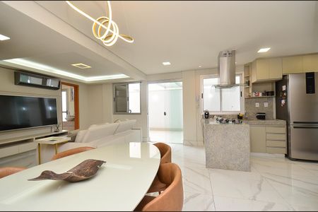 Apartamento à venda com 136m², 2 quartos e 2 vagas Apartamento à venda com 136m², 2 quartos e 2 vagasSala