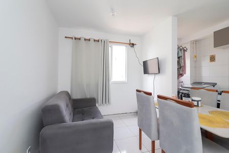 Sala de apartamento para alugar com 2 quartos, 42m² em Jardim Helian, São Paulo