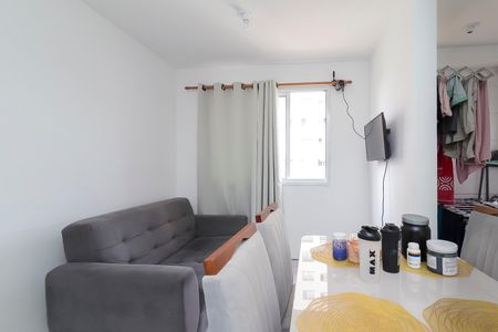 Sala de apartamento para alugar com 2 quartos, 42m² em Jardim Helian, São Paulo