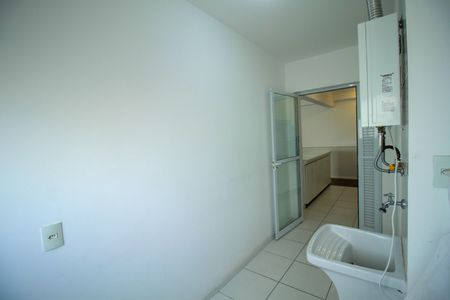 Apartamento à venda com 94m², 3 quartos e 1 vagaÁrea de Serviço