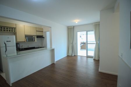 Apartamento à venda com 94m², 3 quartos e 1 vagaSala