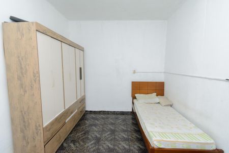 Casa à venda com 100m², 3 quartos e 2 vagasQuarto 2